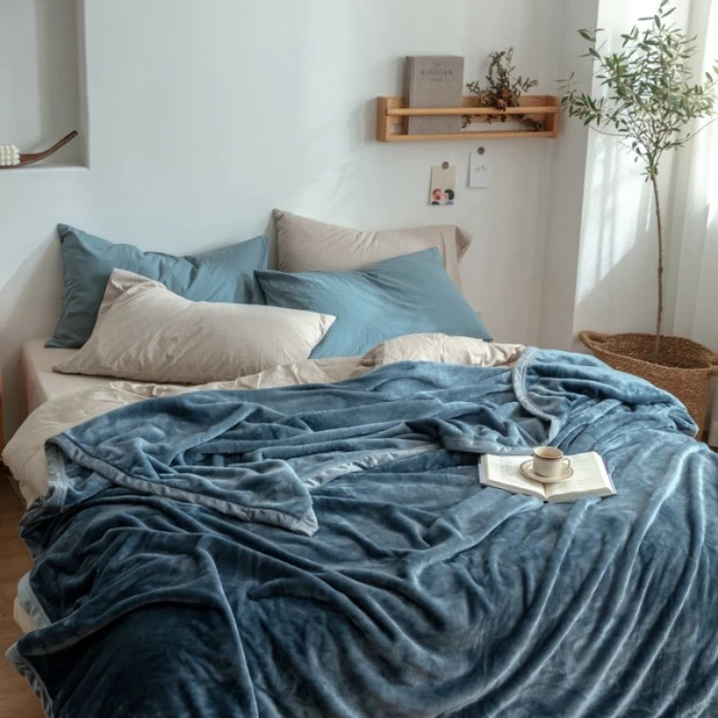 つややか厚手フランネルブランケット（無地 1.8kg）